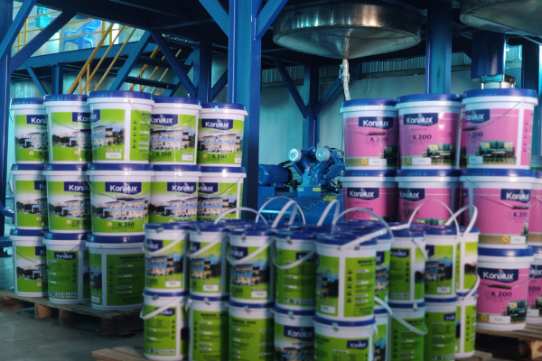 nhà máy gia công sơn nước